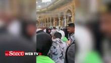 Türk ziyaretçi hatıra almak için Kabe’nin örtüsünü makasla kesti