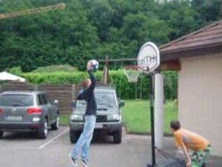 thibo et jo en mode basket