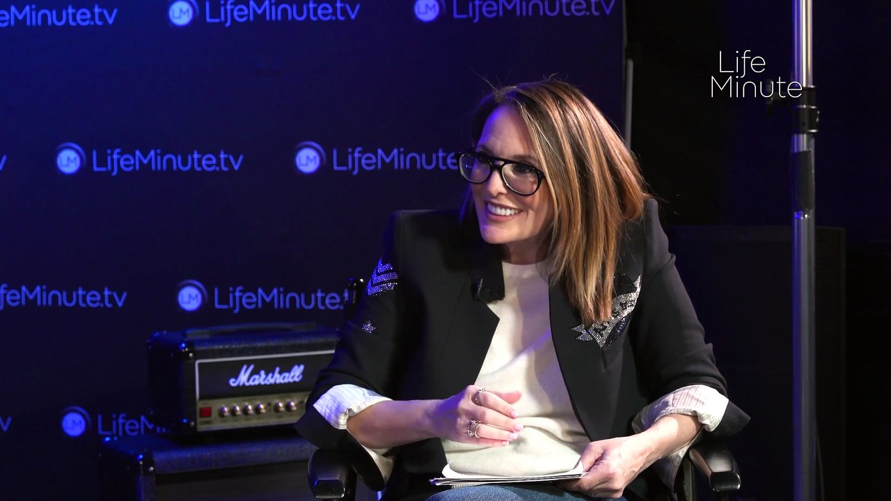 Eric Roberts Opens Up About Hollywood, Family, and His Memoir Runaway Train