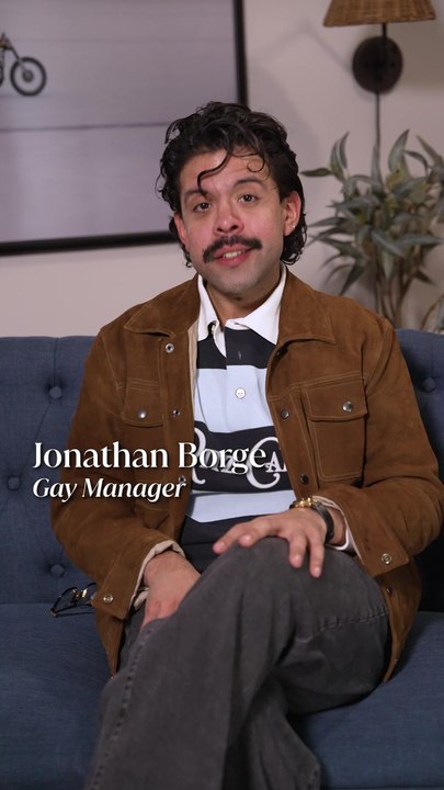 S8 E1 Mouse in the House