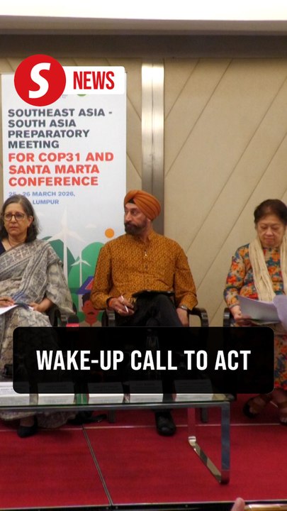 Iran war and oil crisis in Hormuz strait a wake-up call to act on climate change