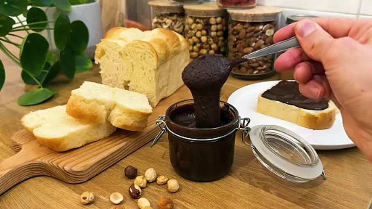 Faire une Pâte à tartiner maison 🍫🍯🍞