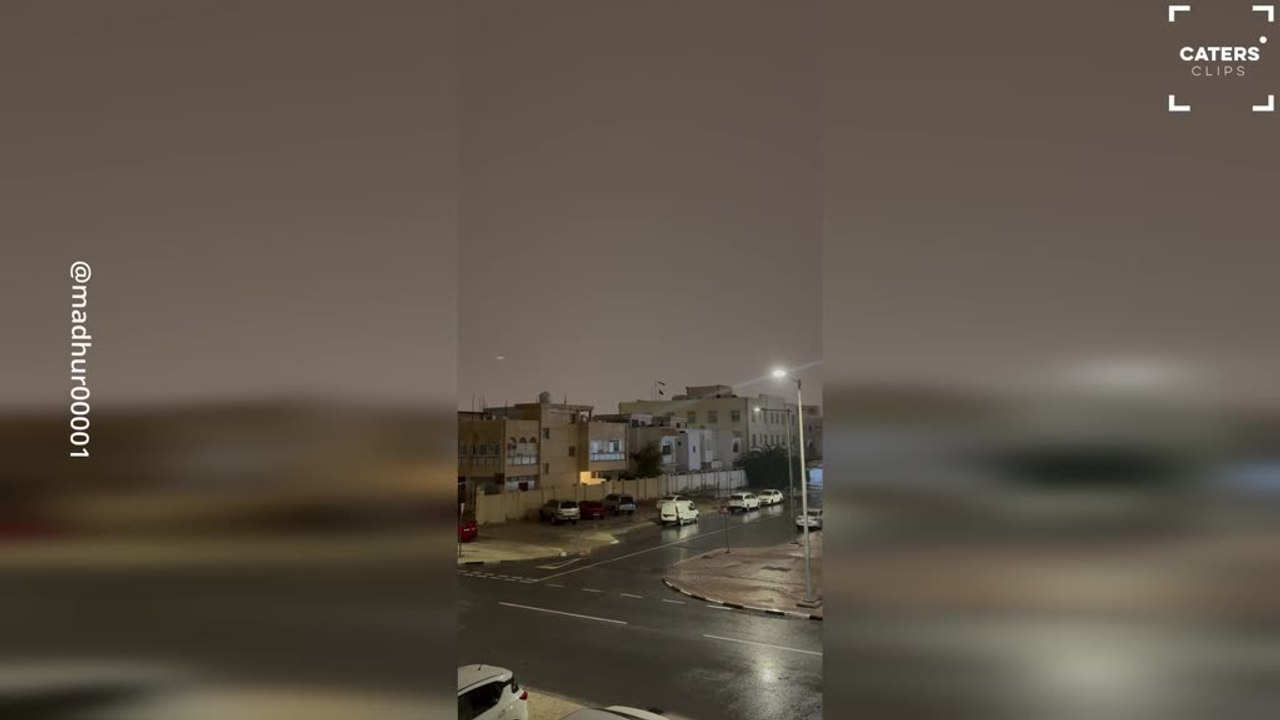 Loud Lightning Strike Shakes Neighbourhood