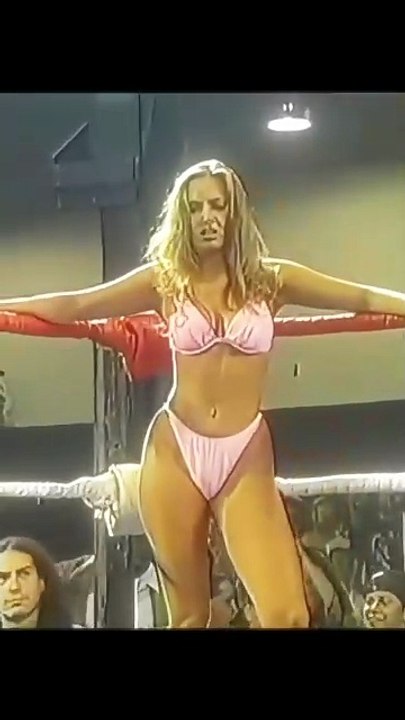 Beulah McGillicutty in ECW 1995#wwe #wrestling #womenswrestling #wwedivas #beulahmcgillicutty
