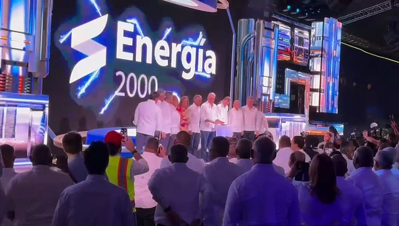 abinader (1)Abinader afirma Montecristi será principal polo eléctrico del país y destaca su crecimiento “sin precedentes”