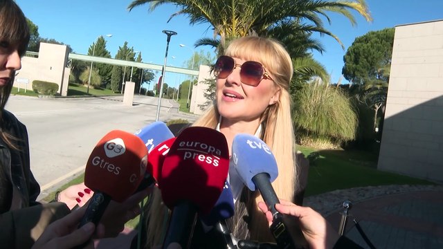 Cayetana Guillén Cuervo reaparece con Antonio Banderas en Málaga tras la muerte de su madre