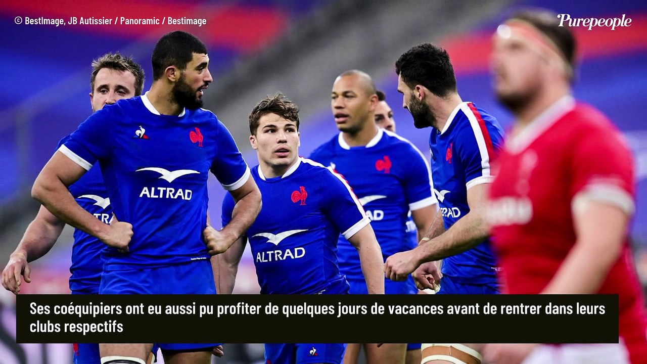 Antoine Dupont avec Iris Mittenaere à l'Île Maurice, où les autres joueurs du XV de France sont-ils en vacances ? L'un deux est chez Rihanna...