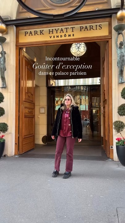 Un goûter tea time d’exception au palace parisien Park Hyatt par la talentueuse cheffe pâtissière Narae Kim#BelazSpots #teatime #paris #gouter #luxe #luxurylifestyle #luxuryparis #parisfood #hotel #hotelparis #parisfood #palace #parisian #parisienne