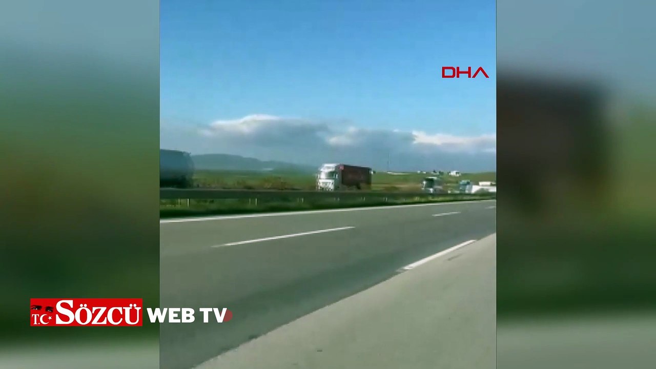 Gaziantep'te TIR, otomobile çarptı: 2 yaralı