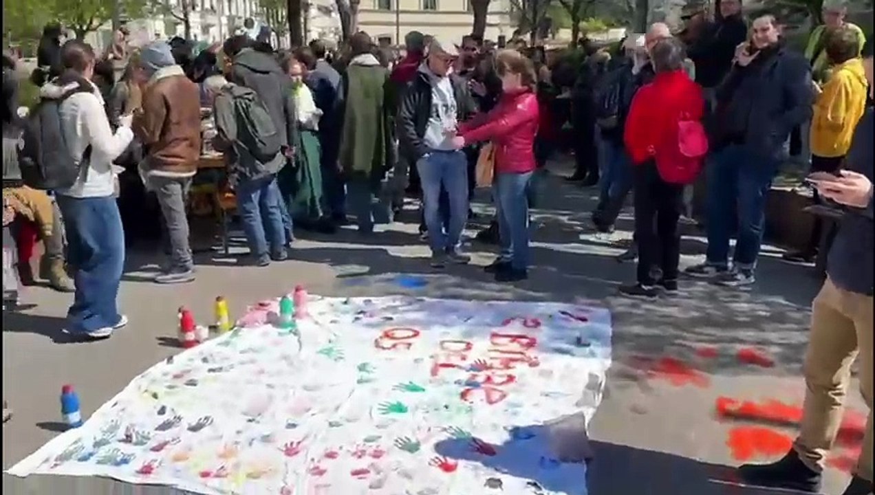 Futuro Nazionale, Vannacci apre la sede a Firenze: contro manifestazione della sinistra
