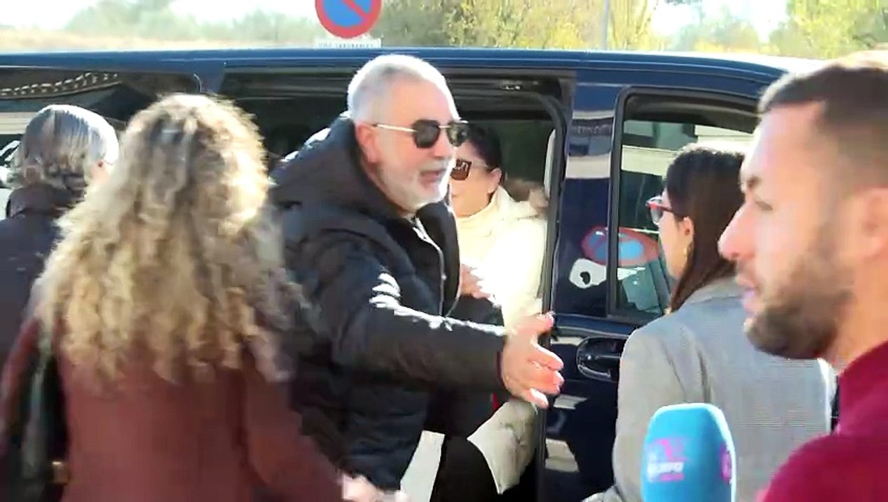 Adiós a la casa de Isabel Pantoja: Cantora pierde el letrero con su nombre