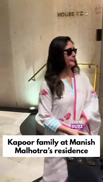Kareena Kapoor Khan, Karisma Kapoor, Neetu Singh, and Babita Kapoor seen at Manish Malhotra’s house