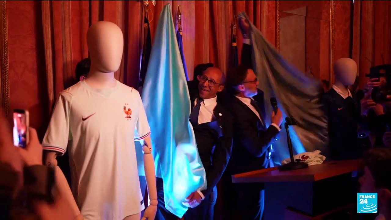 Football fever hits NYC as France unveils team jersey for World Cup