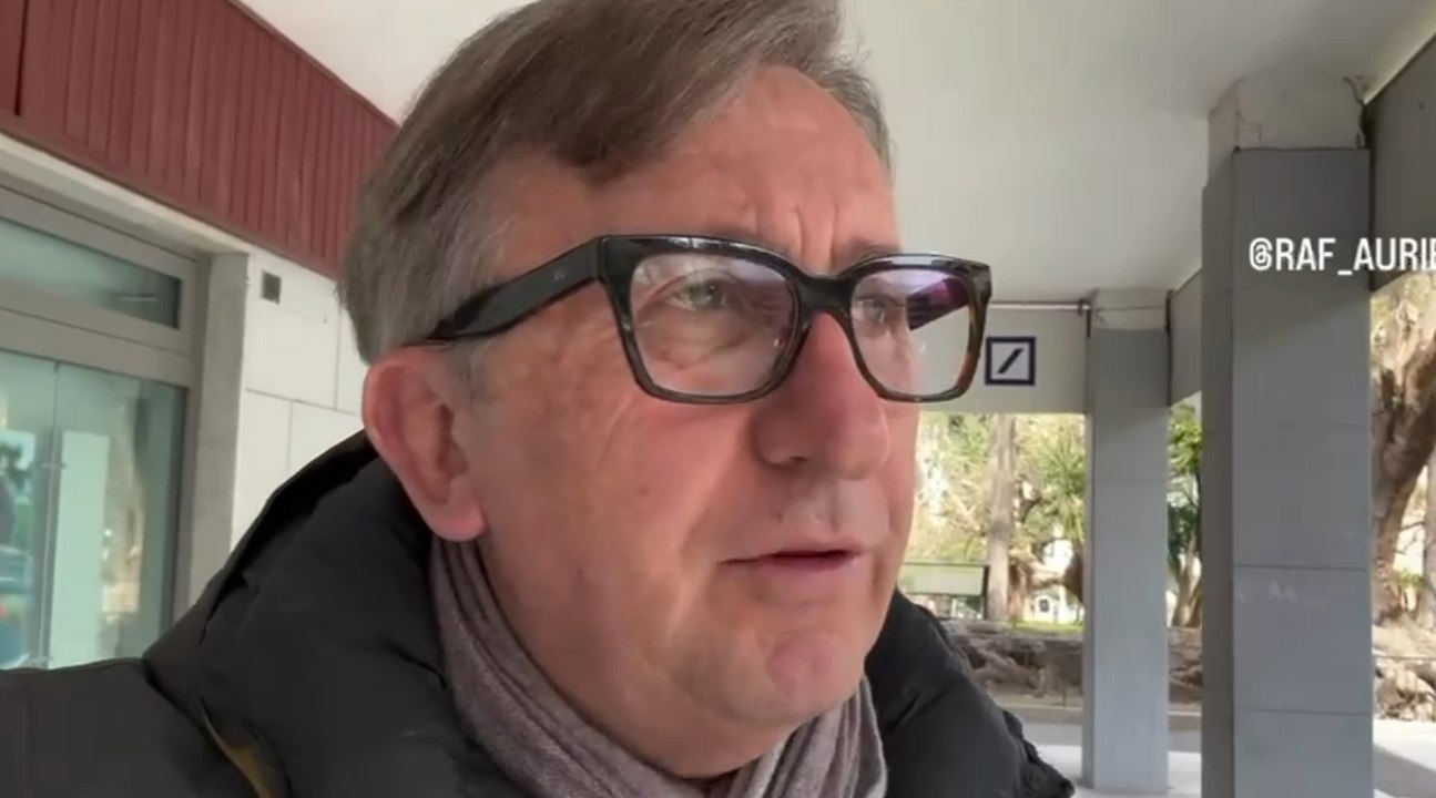 Auriemma attacca: "Credete che vada tutto bene nella preparazione dello staff di Conte?"