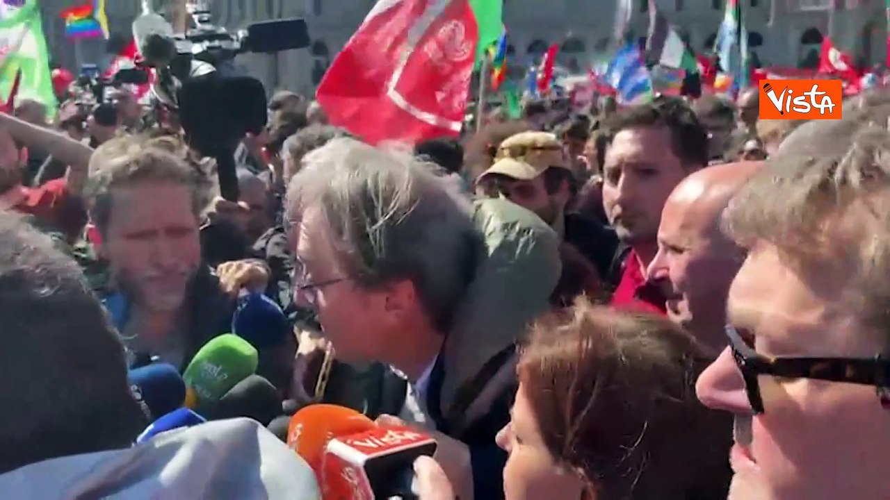 Bonelli su perquisione Salis prima di manifestazione No Kings: Governo chiarisca mancato intervento