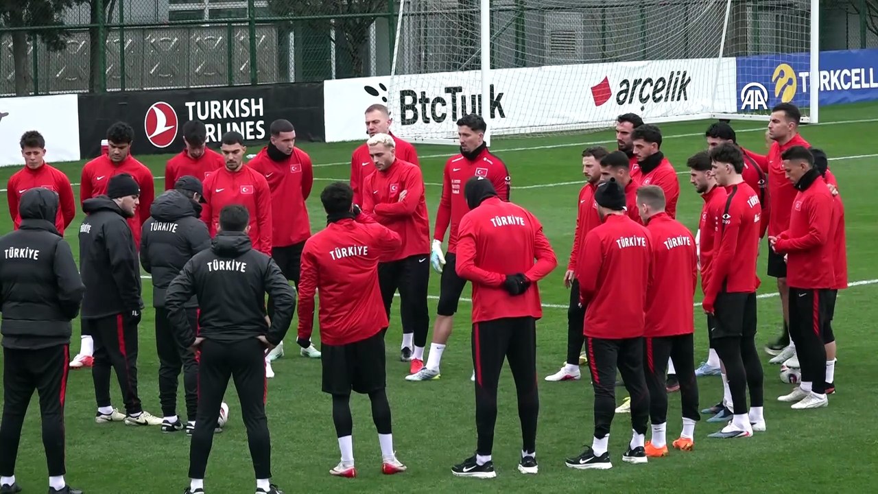 A Milli Futbol Takımı, Kosova maçının hazırlıklarını sürdürdü | Ajansspor | AA