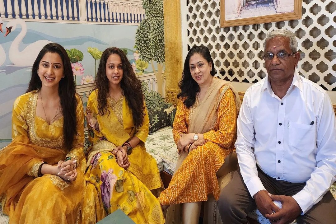 Video: जैसलमेर की इशान्या माहेश्वरी ने फिल्म और मॉडलिंग की दुनिया में बनाया मुकाम