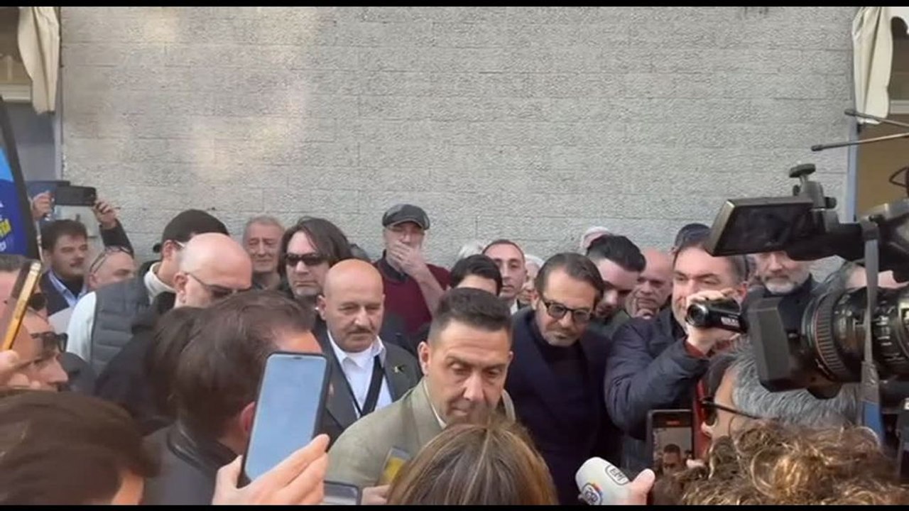 FnV, Vannacci: in Costituzione non un articolo che citi fascismo