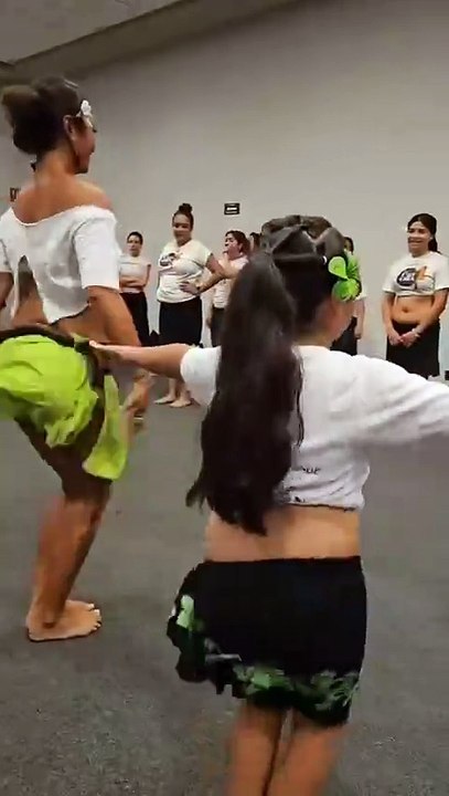 Hot Dance Workout 🔥💃 #dance #viral #fitness #workout #reels #trending #shortvideo #hipdance