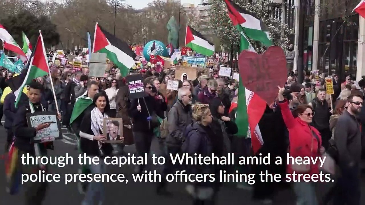 Half a million gather in London for biggest anti-far right demo, say organisers