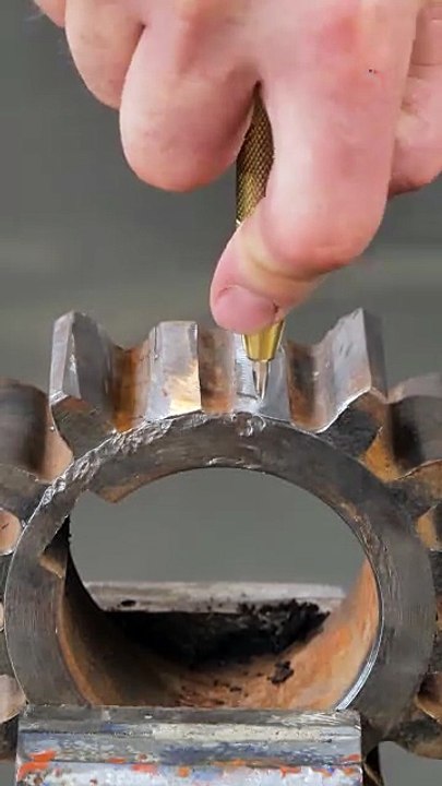 Perfect Gear Sharpening ASMR ⚙️