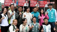 蘇巧慧第二輪陸戰 集結土城、板橋隊到瑞億市場拜票