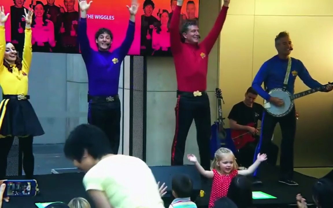 The Wiggles Rock A Bye Your Bear Live 2016...mp4