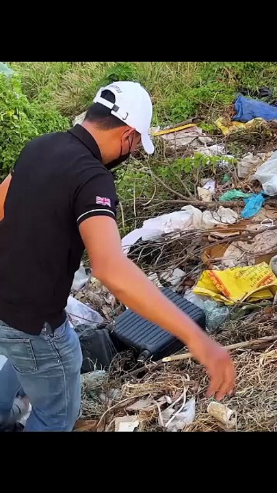 Found iphones  wow #foundphone #iphones #restoration #reels_4