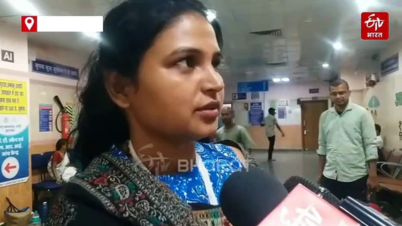 उपाधीक्षक ने रांची सदर अस्पताल का किया औचक निरीक्षण, महिला मरीज ने की सभी दवा नहीं मिलने की शिकायत