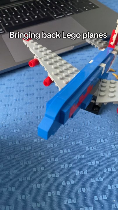 Awesome Lego video