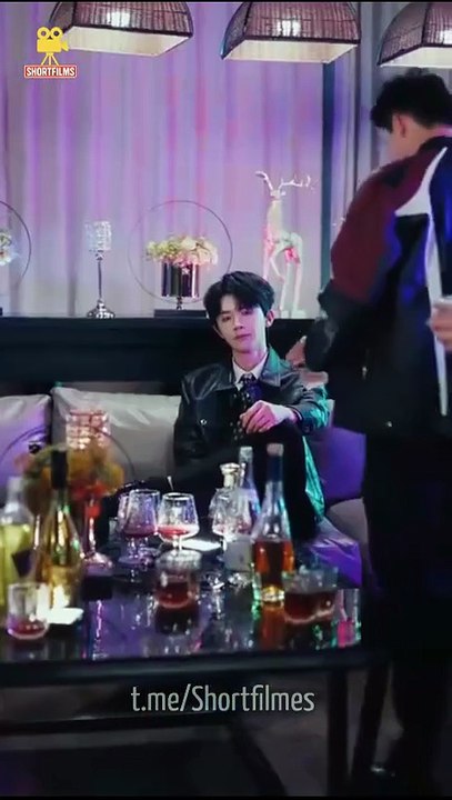 Soy el Rey del Mar y Sanador Legendario en español