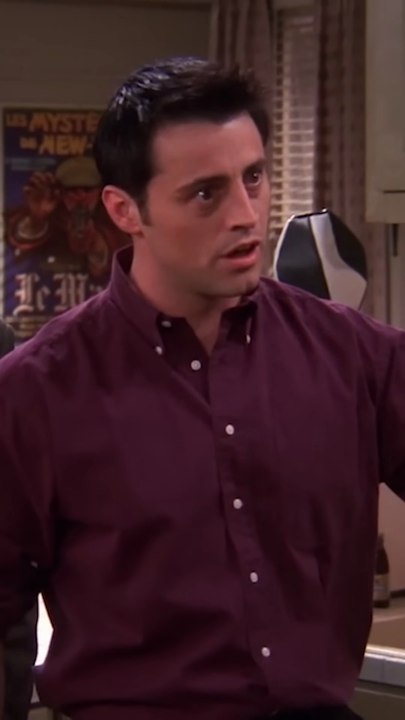 Joey Tries to Stick Ross with the Bill on Friends