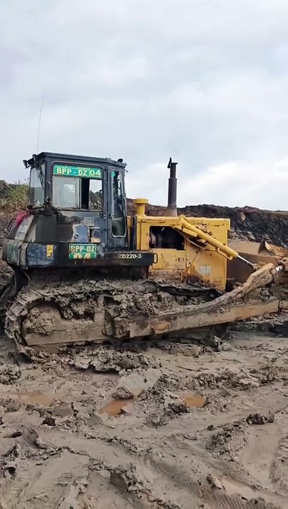 No Mud Can Stop This Beast! 🚜💨