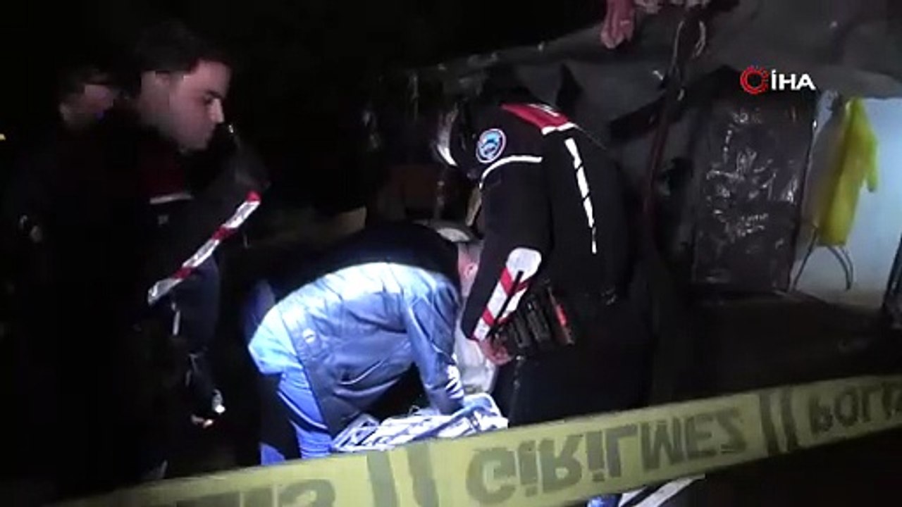 Genç kadın evde silahla göğsünden vurulmuş halde ölü bulundu
