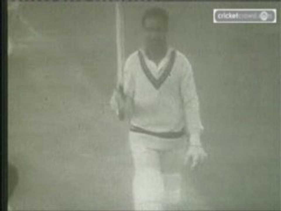 Sobers records_to_DivX_clip0