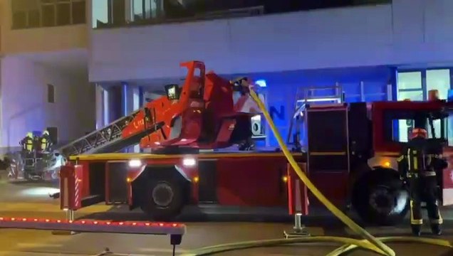 Rogo nella notte a Bolzano, intervento complesso dei vigili