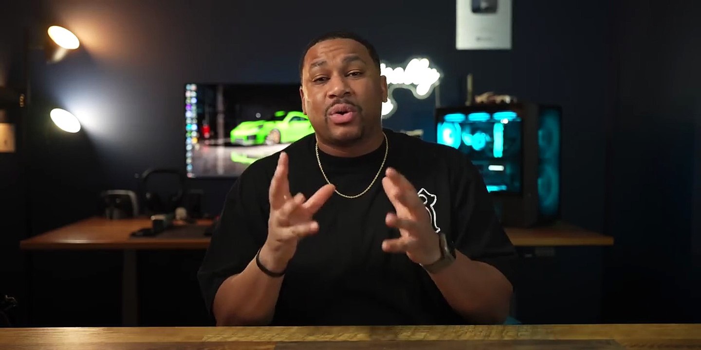 5 BEST iPhone 17 Pro Max Cases I’m Using