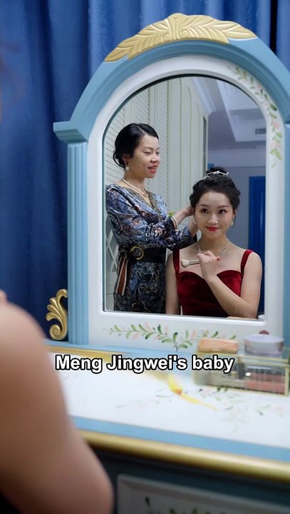 Poor Delivery Girl Carried Injured Man 99Km To Hospital! Turned Out He Was Ceo Who Fell For Her