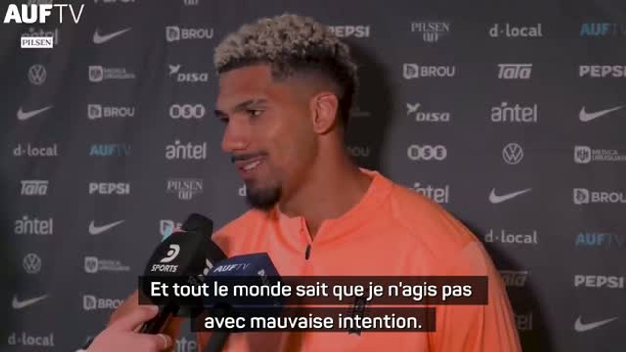 Uruguay - Après son gros tacle sur Foden, Araujo assure qu'il n'y avait pas de "mauvaise intention"