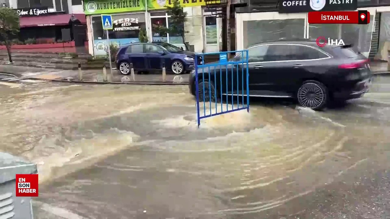 İstanbul rögarlar taştı: Bir iş yerini su bastı, dükkan sahibi İSKİ'ye tepki gösterdi