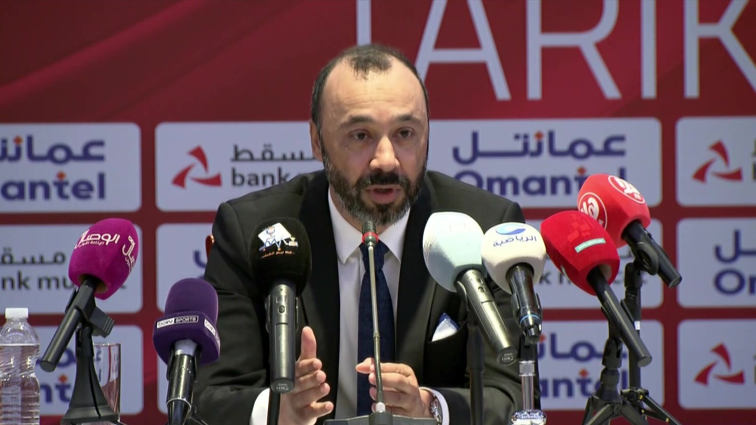 تقديم طارق السكتيوي لوسائل الإعلام مدرباً جديداً لمنتخب عُمان