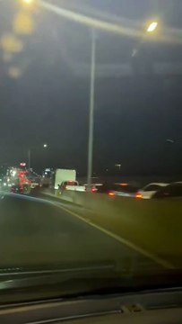 Retraso en retiro de puente en la autopista Duarte provoca largo tapón