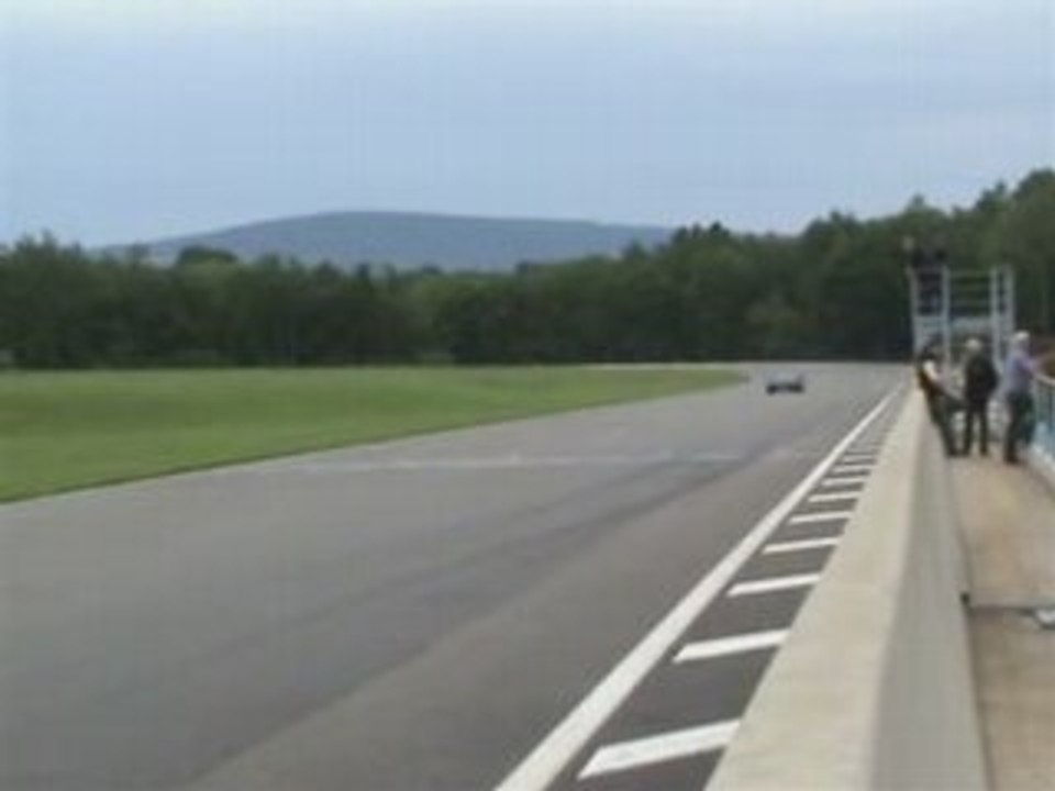 V8, une douce mélodie...