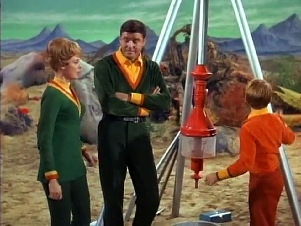 Lost in Space (1965) S2E20 - The Space Vikings