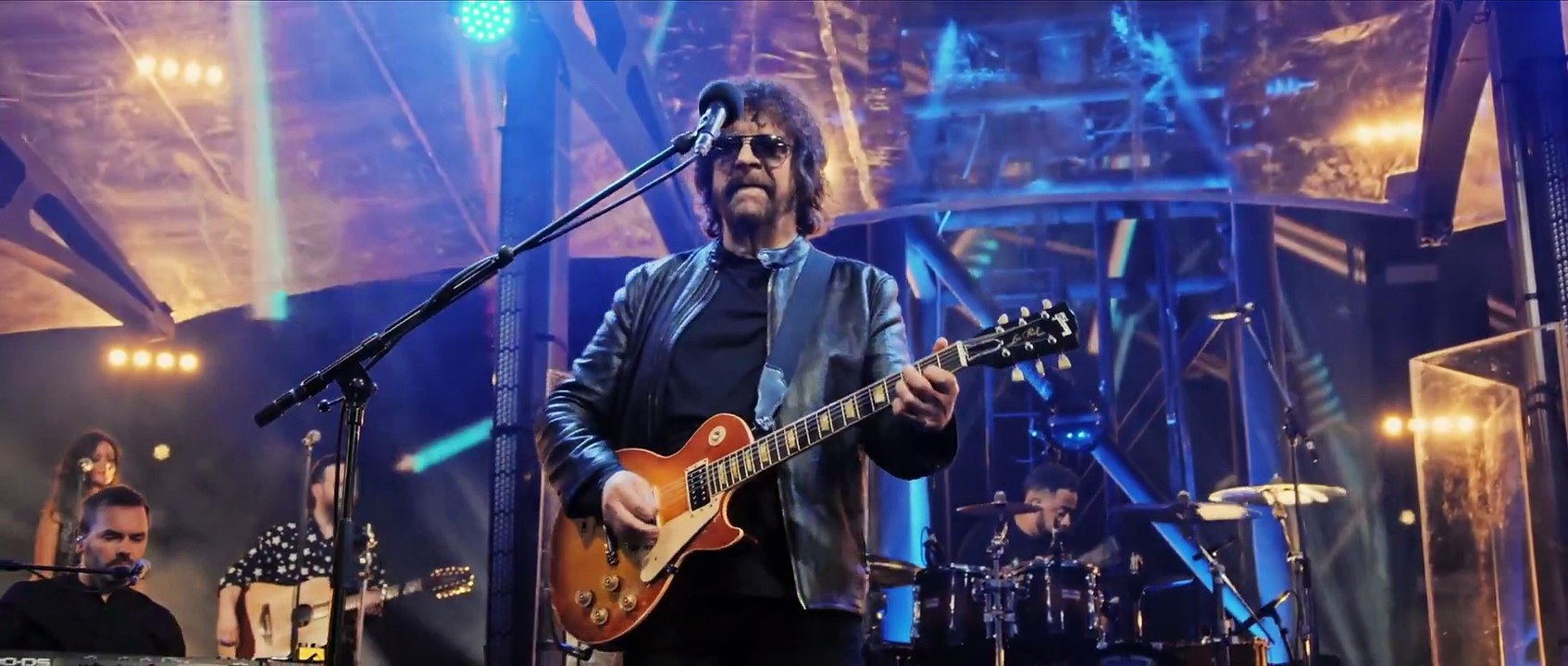 10538 Overture (Electric Light Orchestra song) - Jeff Lynne (live)