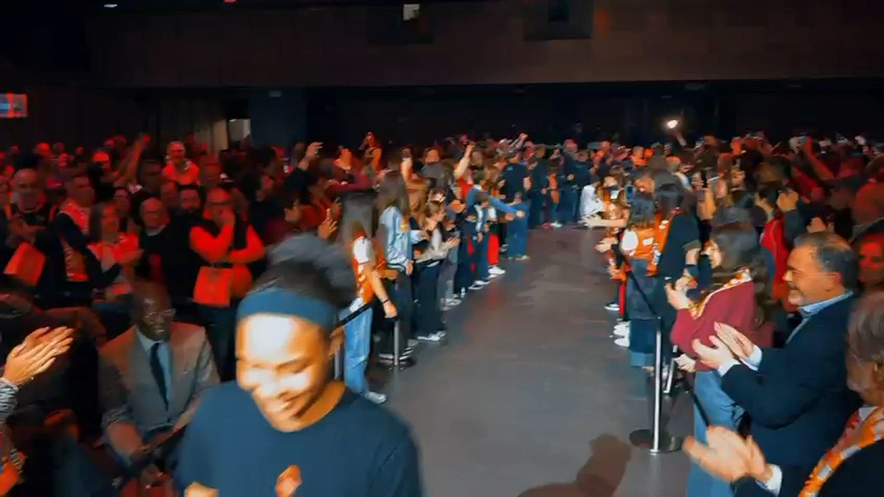 Una celebración a la altura: el Valencisa Basket festeja su Copa de la Reina