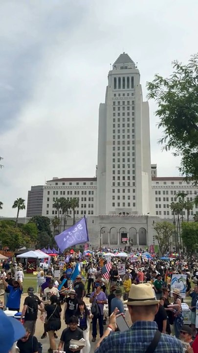 Live Updates: Trump renews threat to Iran's power plants as war sends oil prices soaring again - CBS