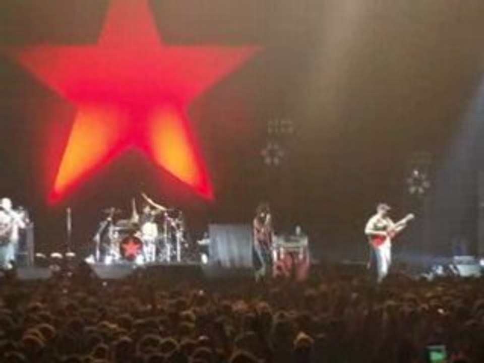 Rage against the machine - guerilla radio - Bercy 04/06/08