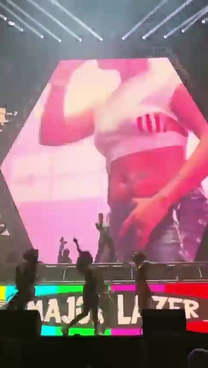 Tokischa sorprende en Ultra Music Festival como invitada especial de Diplo durante el set de Major Lazer