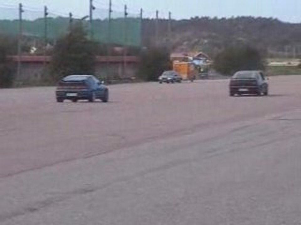 405 T16 VS Honda CRX